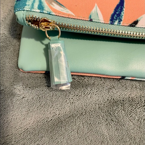 NWOT Rachel Pally Reversible Fold Over Clutch - Picture 5 of 5